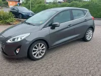 Używany Ford Fiesta Titanium 101 KM (74 kW) 2018 Szary Hatchback