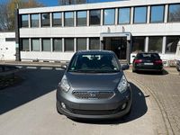 Gebraucht Kia Venga 66 PS (48 kW) 2011 Grau Kleinwagen