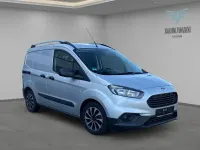 Gebraucht Ford Courier Trend 101 PS (74 kW) 2022 Silber Van / Kleinbus