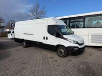 Gebraucht Iveco Daily 179 PS (131 kW) 2017 Weiss Van