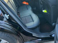 Gebraucht Mercedes E200 Avantgarde 184 PS (135 kW) 2011 Schwarz Limousine