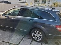 Gebraucht Mercedes C250 204 PS (150 kW) 2011 Grau Kombi