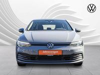 Gebraucht VW Golf VIII Life 150 PS (110 kW) 2024 Grau (mondsteingrau) Limousine