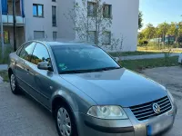 Gebraucht VW Passat 131 PS (96 kW) 2002 Grau Limousine