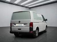Second-hand VW Transporter 110 CP (80 kW) 2022 Alb Van