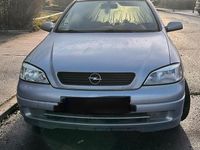 Gebraucht Opel Astra 75 PS (55 kW) 1999 Silber Limousine