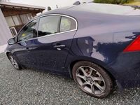 Gebraucht Volvo S60 Momentum 114 PS (83 kW) 2014 Blau Limousine