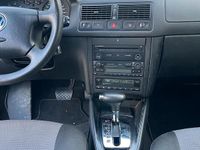 Gebraucht VW Golf IV 75 PS (55 kW) 2001 Blau Kleinwagen