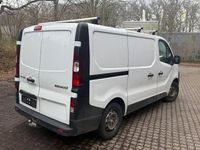Gebraucht Renault Trafic 95 PS (69 kW) 2016 Weiß Van / Kleinbus