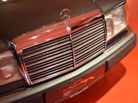 gebraucht Mercedes 220 CE Coupé/150PS/AUT./SAMMLERAUTO/WENIG KM/TOP