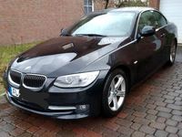 Gebraucht BMW 325 Cabriolet 218 PS (160 kW) 2012 Schwarz Cabrio