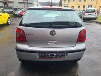 Gebraucht VW Polo 54 PS (39 kW) 2004 Silber Kleinwagen