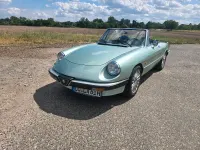 Gebraucht Alfa Romeo Spider 126 PS (92 kW) 1986 Grün Cabrio