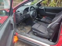 Gebraucht Opel Astra 101 PS (74 kW) 2000 Rot Coupé
