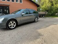Second-hand Mercedes C220 150 CP (110 kW) 2004 Albastru Break