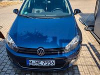 Gebraucht VW Golf VI Style 105 PS (77 kW) 2011 Blau Kleinwagen
