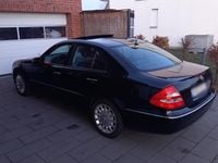 Gebraucht Mercedes E500 Elegance 306 PS (225 kW) 2003 Schwarz Limousine