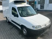Gebraucht Citroën Berlingo 70 PS (51 kW) 2002 Weiß Van / Kleinbus