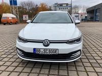 Gebraucht VW Golf VIII Style 150 PS (110 kW) 2022 Weiß Limousine