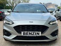 Używany Ford Focus ST-Line 125 KM (91 kW) 2022 Srebrny Kombi