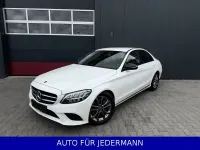 Gebraucht Mercedes C300 Night 258 PS (189 kW) 2019 Weiß Limousine