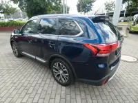 Gebraucht Mitsubishi Outlander Top 150 PS (110 kW) 2017 Blau SUV