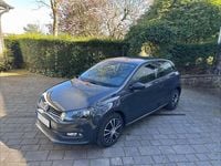 Gebraucht VW Polo Trendline 60 PS (44 kW) 2017 Grau Kleinwagen