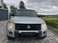 Gebraucht Mitsubishi Pajero Invite 170 PS (125 kW) 2008 Silber SUV