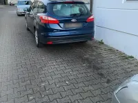 Gebraucht Ford Focus 105 PS (77 kW) 2012 Blau Limousine