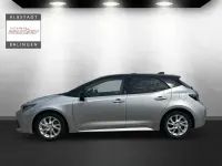 Gebraucht Toyota Corolla Team 140 PS (102 kW) 2023 Silver metallic / black (metallic) Limousine