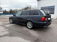 Gebraucht BMW 525 192 PS (141 kW) 2001 Blau Kombi