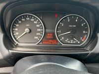 Gebraucht BMW 118 143 PS (105 kW) 2008 Grau Kleinwagen