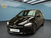 Gebraucht Mercedes B200 150 PS (110 kW) 2025 Schwarz Kleinwagen
