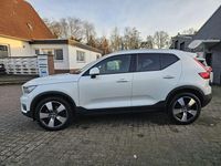 Gebraucht Volvo XC40 Momentum 163 PS (119 kW) 2021 Weiß SUV