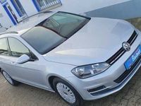 Second-hand VW Golf VII Trendline 110 CP (80 kW) 2016 Argintiu Break