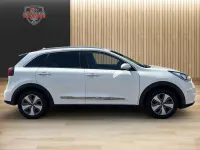 Gebraucht Kia Niro Vision 105 PS (77 kW) 2019 (ud) schneeweiss SUV