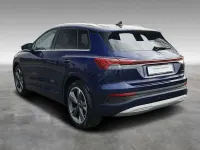 Second-hand Audi Q4 e-tron Basis 219 kW (299 CP) 2022 Albastru SUV