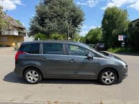 Gebraucht Peugeot 5008 Premium 156 PS (114 kW) 2009 Grau Van / Kleinbus