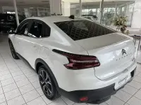 Gebraucht Citroën e-C4 Shine 100 kW (136 PS) 2023 Perlmuttweiß perlmutt lackier Limousine