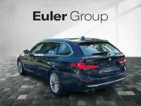 Gebraucht BMW 520 190 PS (139 kW) 2023 Schwarz Kombi