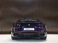 Gebraucht Ferrari 812 799 PS (587 kW) 2018 Violett Coupé