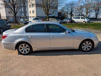 Gebraucht BMW 523 190 PS (139 kW) 2007 Silber Limousine