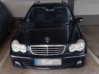 Gebraucht Mercedes C180 Avantgarde 143 PS (105 kW) 2005 Blau Kombi