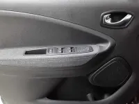 Gebraucht Renault Zoe Evolution 100 kW (136 PS) 2023 Black pearlschwarz metallic Kleinwagen