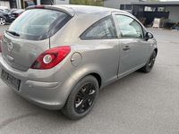 Gebraucht Opel Corsa Basis 60 PS (44 kW) 2011 Magma rot (b) Kleinwagen