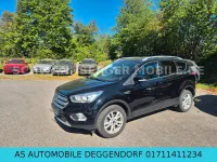Gebraucht Ford Kuga Trend 150 PS (110 kW) 2019 Schwarz SUV