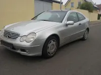 Gebraucht Mercedes 180 129 PS (94 kW) 2002 Silber Limousine