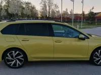 Gebraucht VW Golf VIII Sportline 131 PS (96 kW) 2023 Gelb Kombi