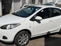 Usata Mazda 2 75 CV (55 kW) 2009 Bianco Utilitaria