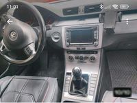 Second-hand VW Passat 177 CP (130 kW) 2013 Negru Break